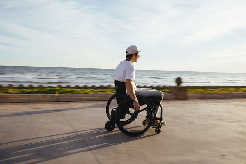 RS21626_SMOOV BE35-scr